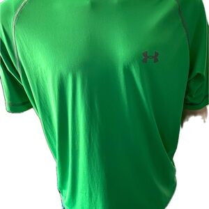 Men’s Under Armour short sleeve shirt.